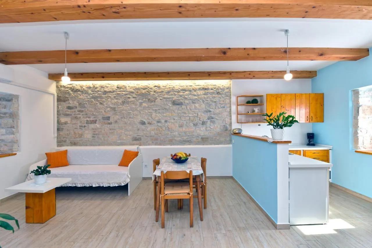Вилла House Tudari 2176 Zminj